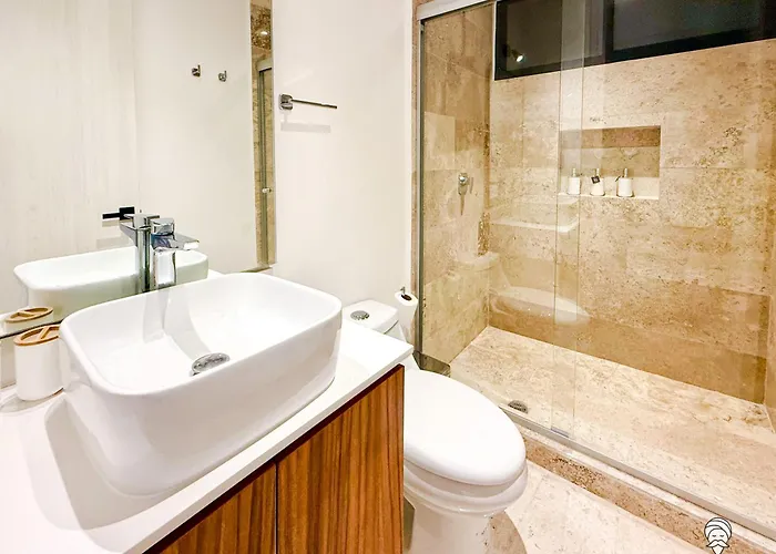 2bd With Private Balcony & Jacuzzi Aldea Zama View *